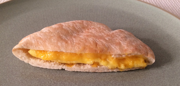 Sandwich Bros. Egg & Cheese Flatbread Pocket Sandwich