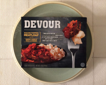 Devour Bacon Topped Meatloaf with Smoky Garlic Mac & Cheese Review