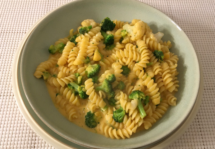 Amy's Broccoli Cauliflower Pasta in Cheddar Cheese Sauce