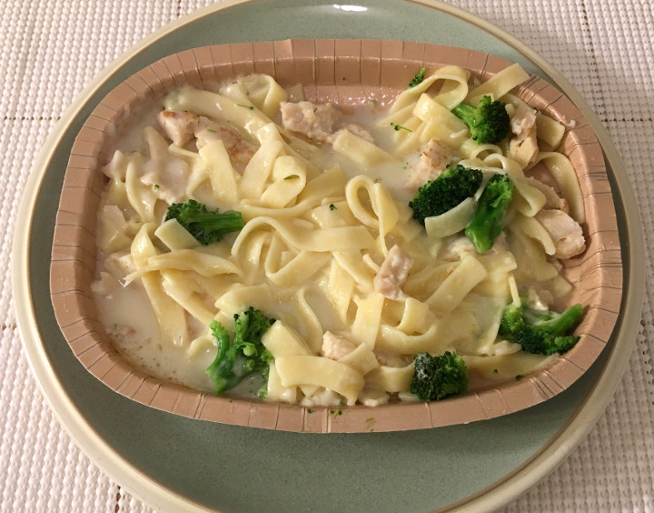 Marie Callender's Fettuccini with Chicken & Broccoli Review