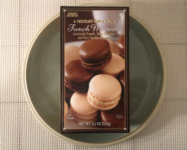 Trader Joe’s Chocolate and Vanilla French Macarons Review