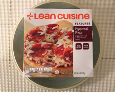 Lean Cuisine Features Pepperoni Pizza Review