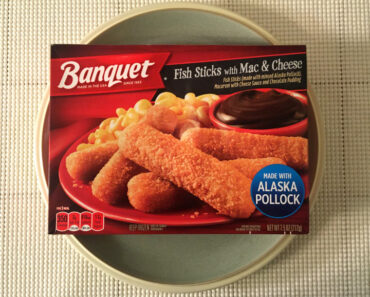 Banquet Fish Stick with Mac & Cheese Review