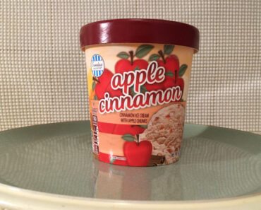 Sundae Shoppe Apple Cinnamon Ice Cream Review
