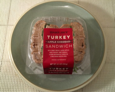 Trader Joe’s Turkey Apple Cheddar Sandwich Review