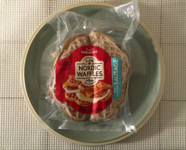 Nordic Waffles Sausage, Egg & Cheddar Waffle Sandwiches Review